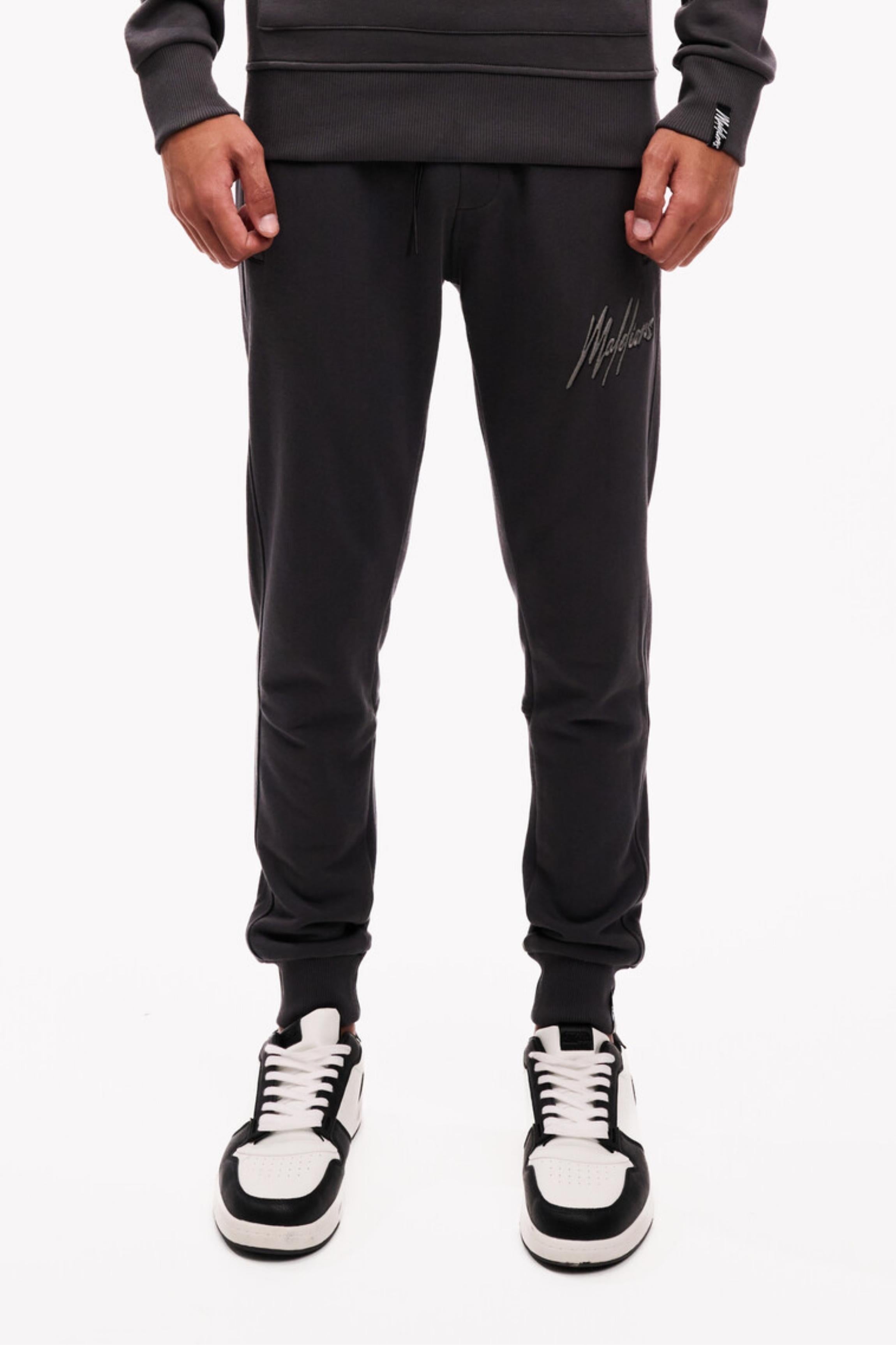 Duo Essentials Trackpants - Malelions