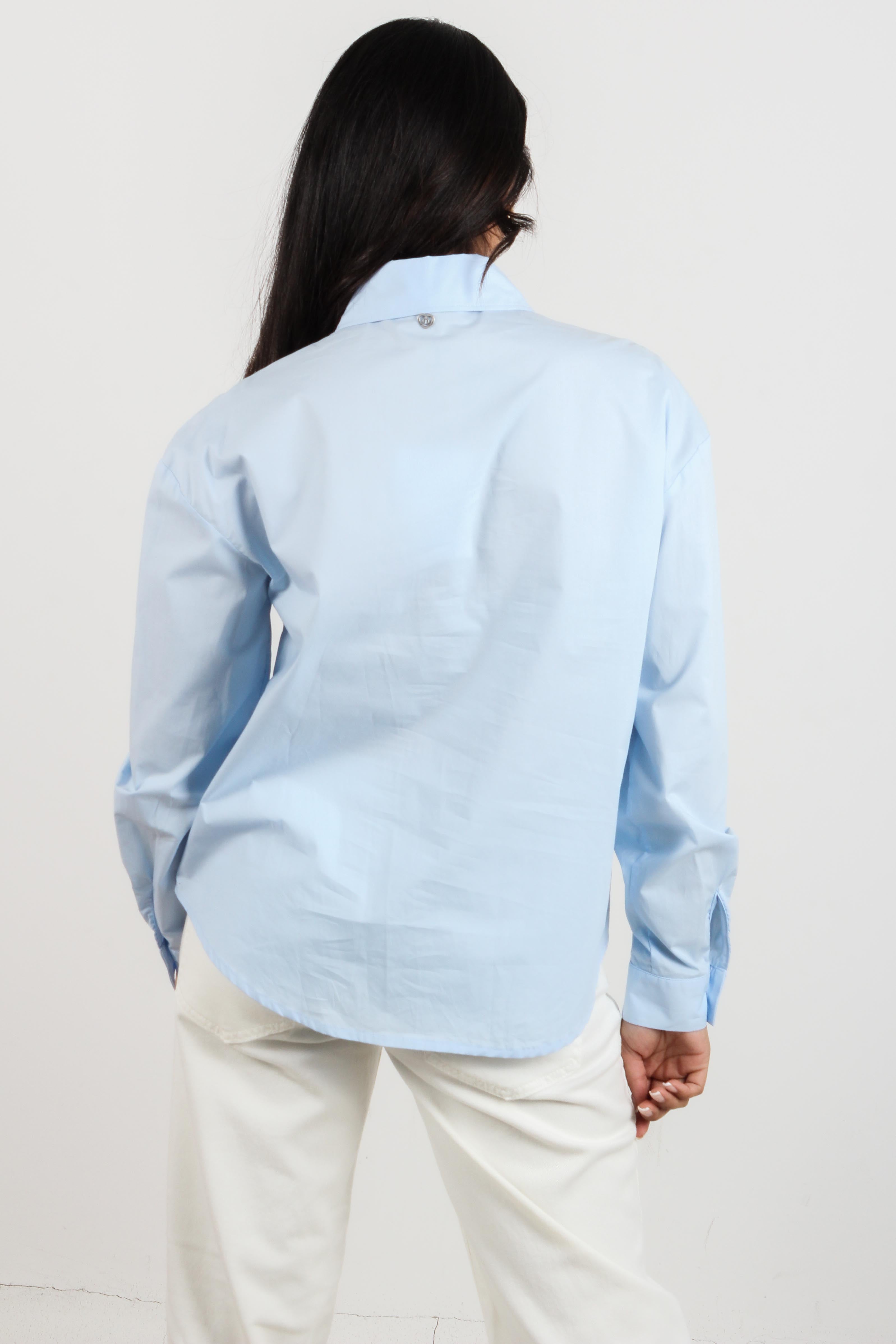 https://powersoft365customers.blob.core.windows.net/he48103-nat-jango-fashion-ltd/Models/25SPSDCU000-NVY_3.jpg
