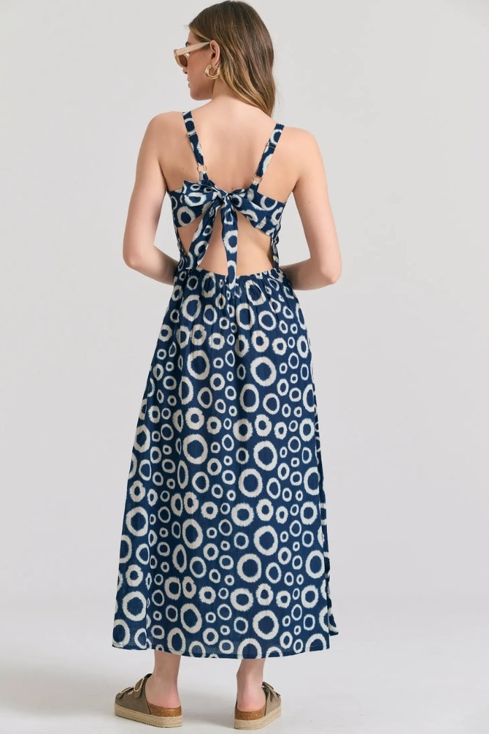 https://powersoft365customers.blob.core.windows.net/he48103-nat-jango-fashion-ltd/Models/25SWC32038-TYP_1.jpg