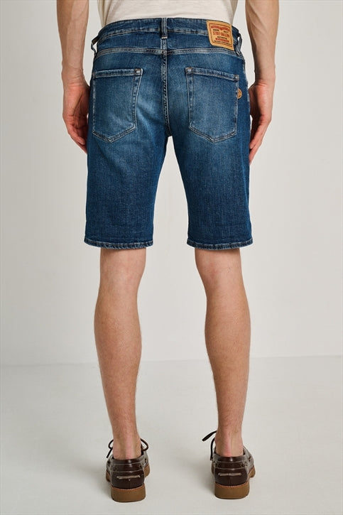 https://powersoft365customers.blob.core.windows.net/he48103-nat-jango-fashion-ltd/Models/26SS890056B2-TZH_1.jpg