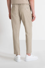 Load image into Gallery viewer, TROUSERS GUSTAF CARROT FIT LINEN