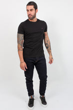 Load image into Gallery viewer, CORE STRETCH SLIM NECK TEE