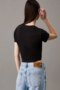PLACED INSTITUTIONAL TEE
