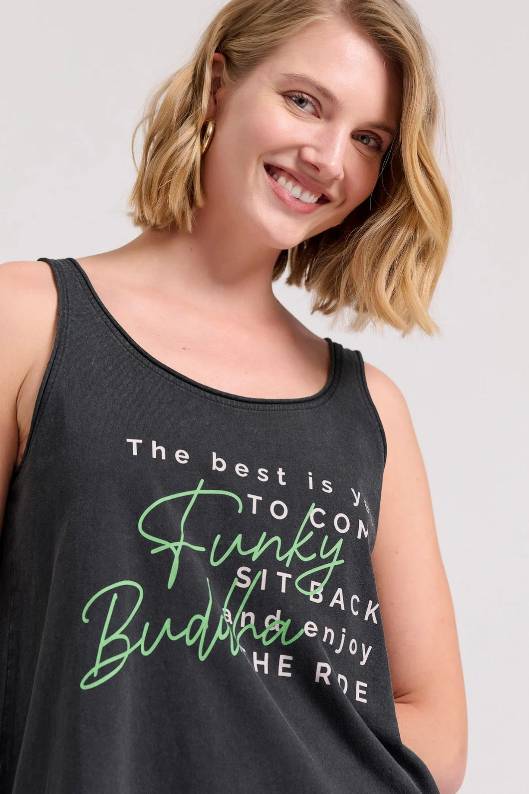 T-SHIRT SLEEVELESS WITH PRINT