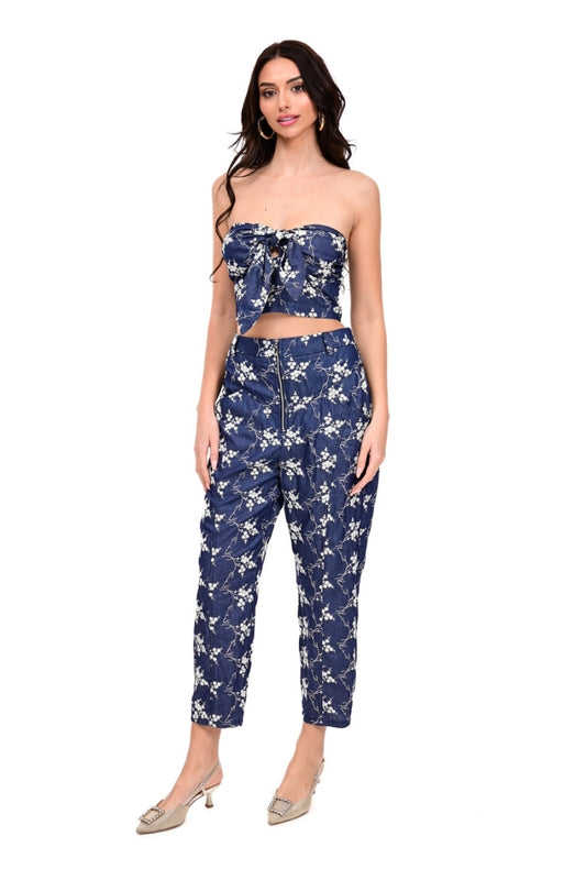 TROUSER WITH EMBROIDERY