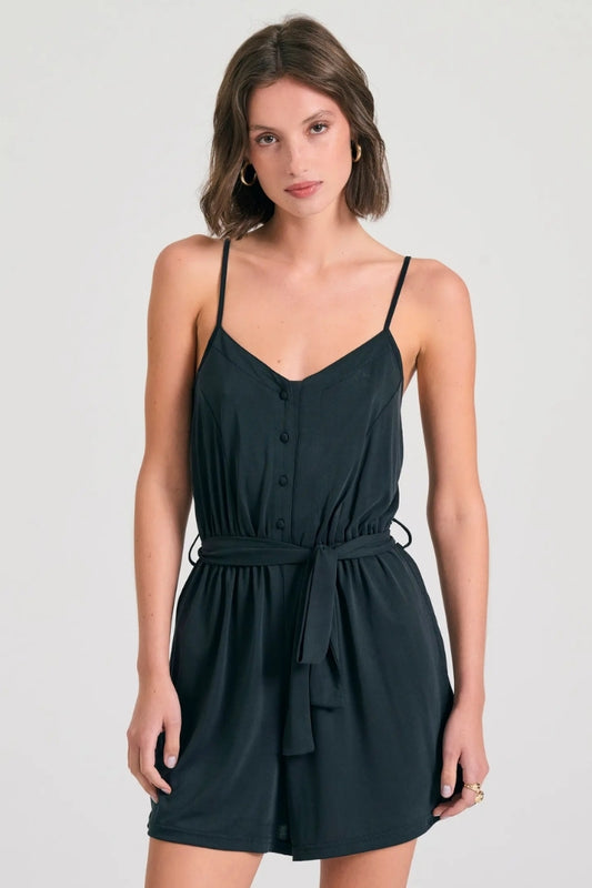 SHORTS OVERALL