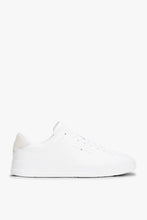 Load image into Gallery viewer, COURT DETAIL SHOES