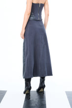 Load image into Gallery viewer, SKIRT