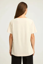 Load image into Gallery viewer, T-SHIRT KM WITH PRINT