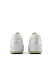 NEW BALANCE CLASSICS SNEAKERS