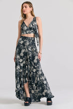 Load image into Gallery viewer, CROPPED TOP