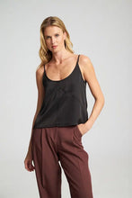 Load image into Gallery viewer, DEIA TOP