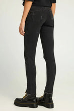 Load image into Gallery viewer, TROUSER JEAN SLIM FIT