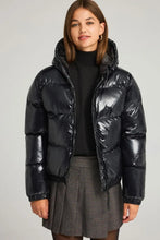 Load image into Gallery viewer, JACKET BOMBER