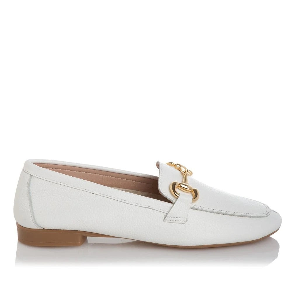 WHITE / 36