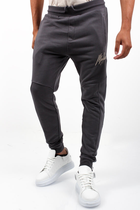 Essentials Trackpants - Malelions