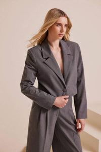 https://powersoft365customers.blob.core.windows.net/he48103-nat-jango-fashion-ltd/Models/23WBSD24-05-03-GRY_1.jpg