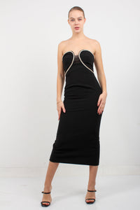 https://powersoft365customers.blob.core.windows.net/he48103-nat-jango-fashion-ltd/Models/23WEL00005-RED.jpg
