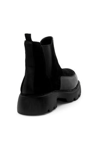 https://powersoft365customers.blob.core.windows.net/he48103-nat-jango-fashion-ltd/Models/23WFM2326-BLA_2.jpg