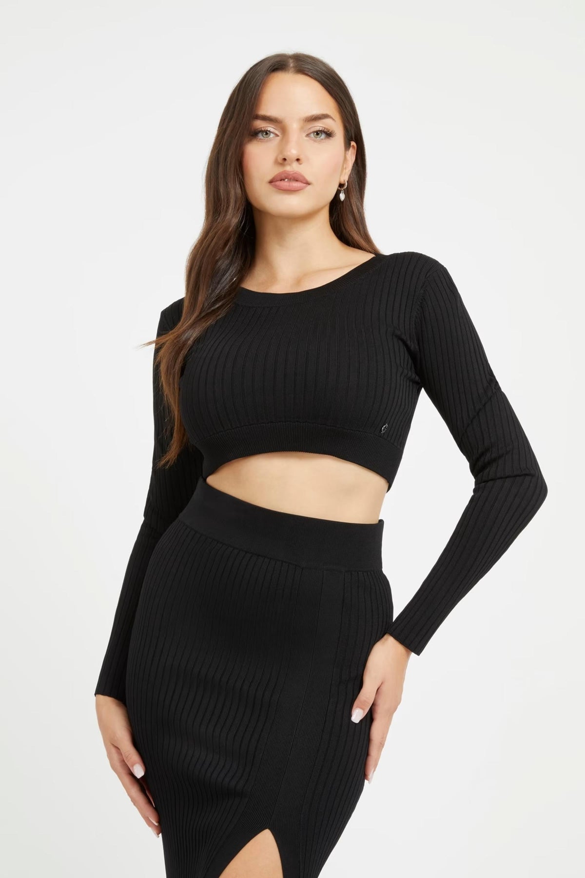 BLACK / S