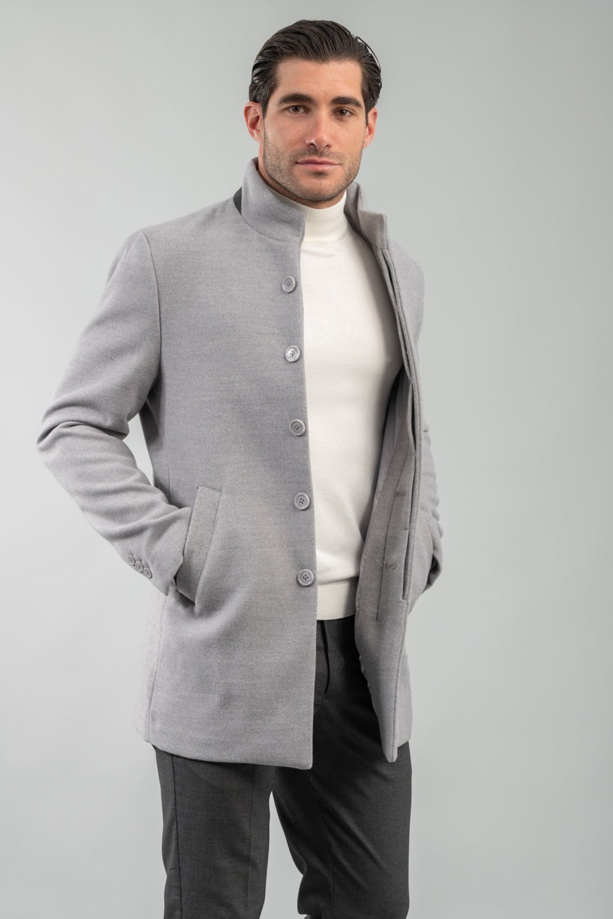 GREY / 48