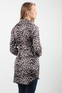https://powersoft365customers.blob.core.windows.net/he48103-nat-jango-fashion-ltd/Models/23WWC102031-LEO_1.jpg