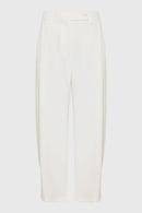 https://powersoft365customers.blob.core.windows.net/he48103-nat-jango-fashion-ltd/Models/24SFBL009-119-02-WHI.jpg