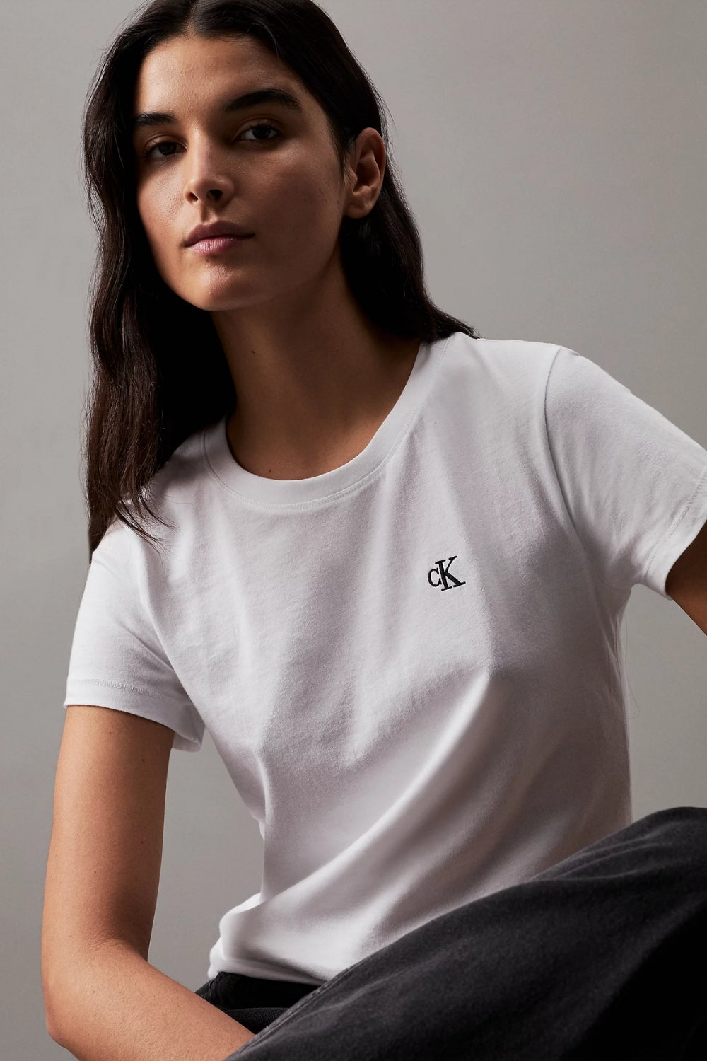 WHITE / S