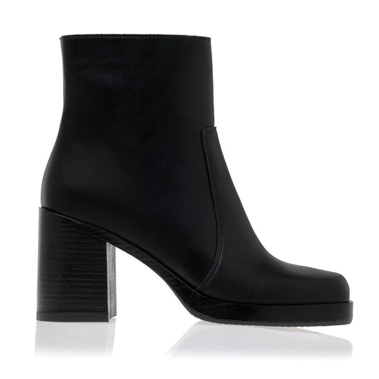 Day 2 Day Ankle Boots - Sante Shoes