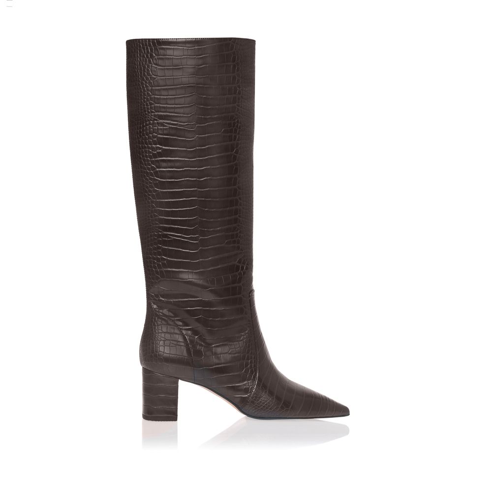 24WST24-737