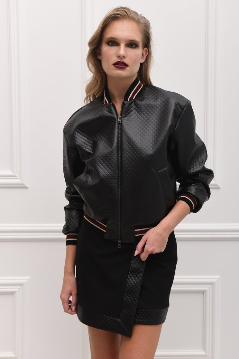 BLACK / XS
