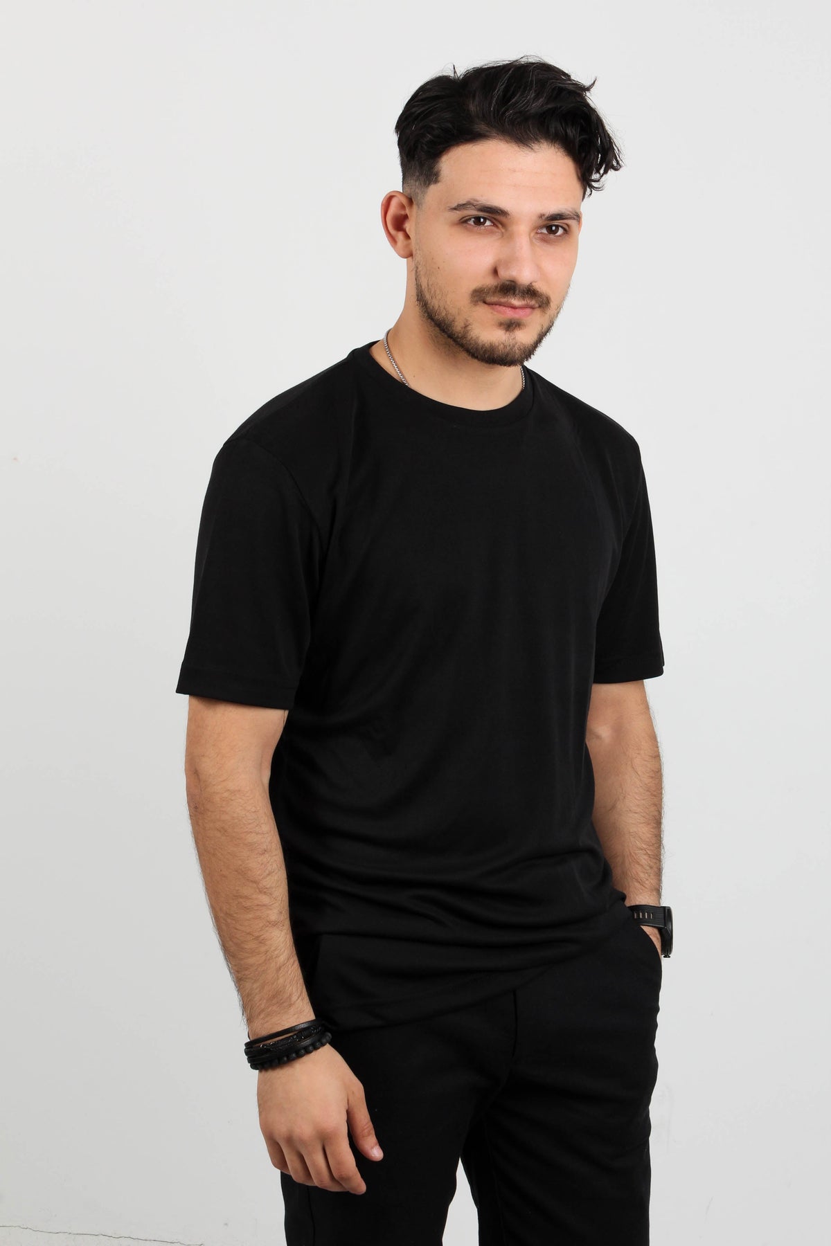 BLACK / S