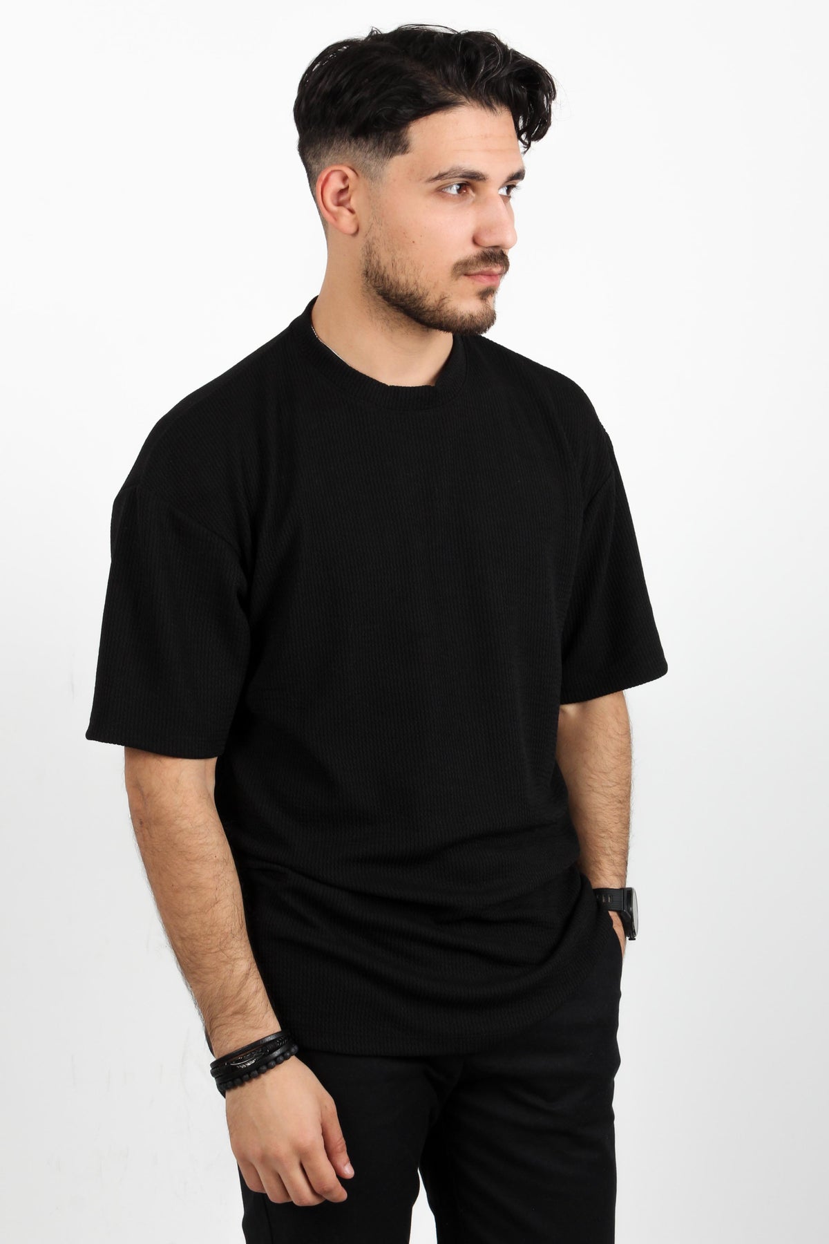 BLACK / S
