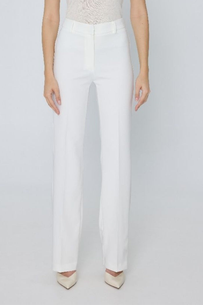 https://powersoft365customers.blob.core.windows.net/he48103-nat-jango-fashion-ltd/Models/25SBS25-01-03-001-BLU.jpg