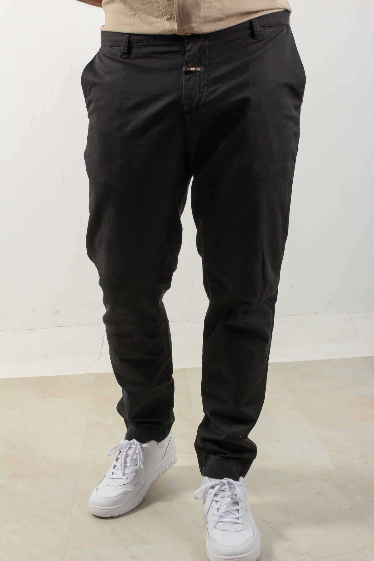 BLACK / 30