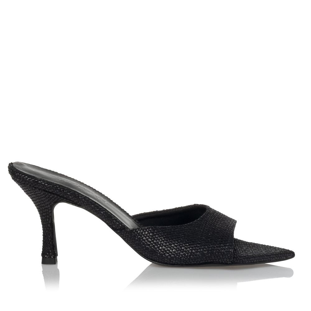 BLACK / 36