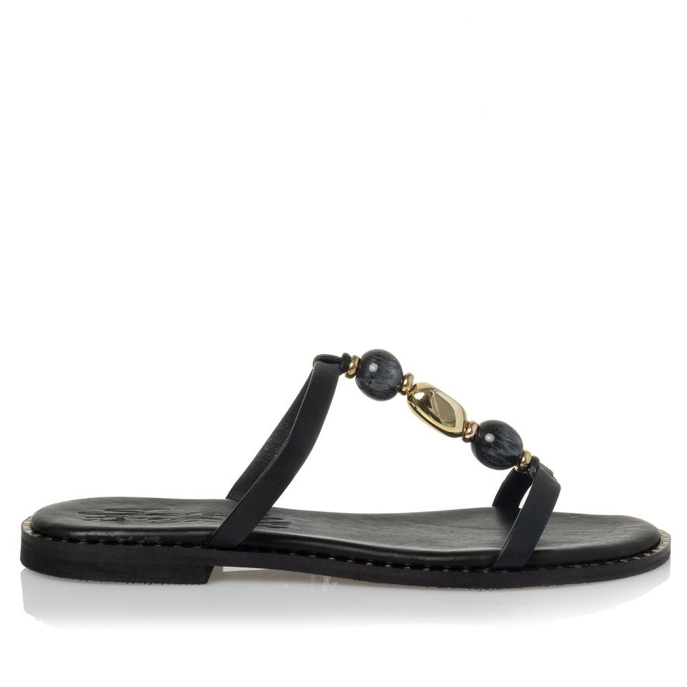 BLACK / 36