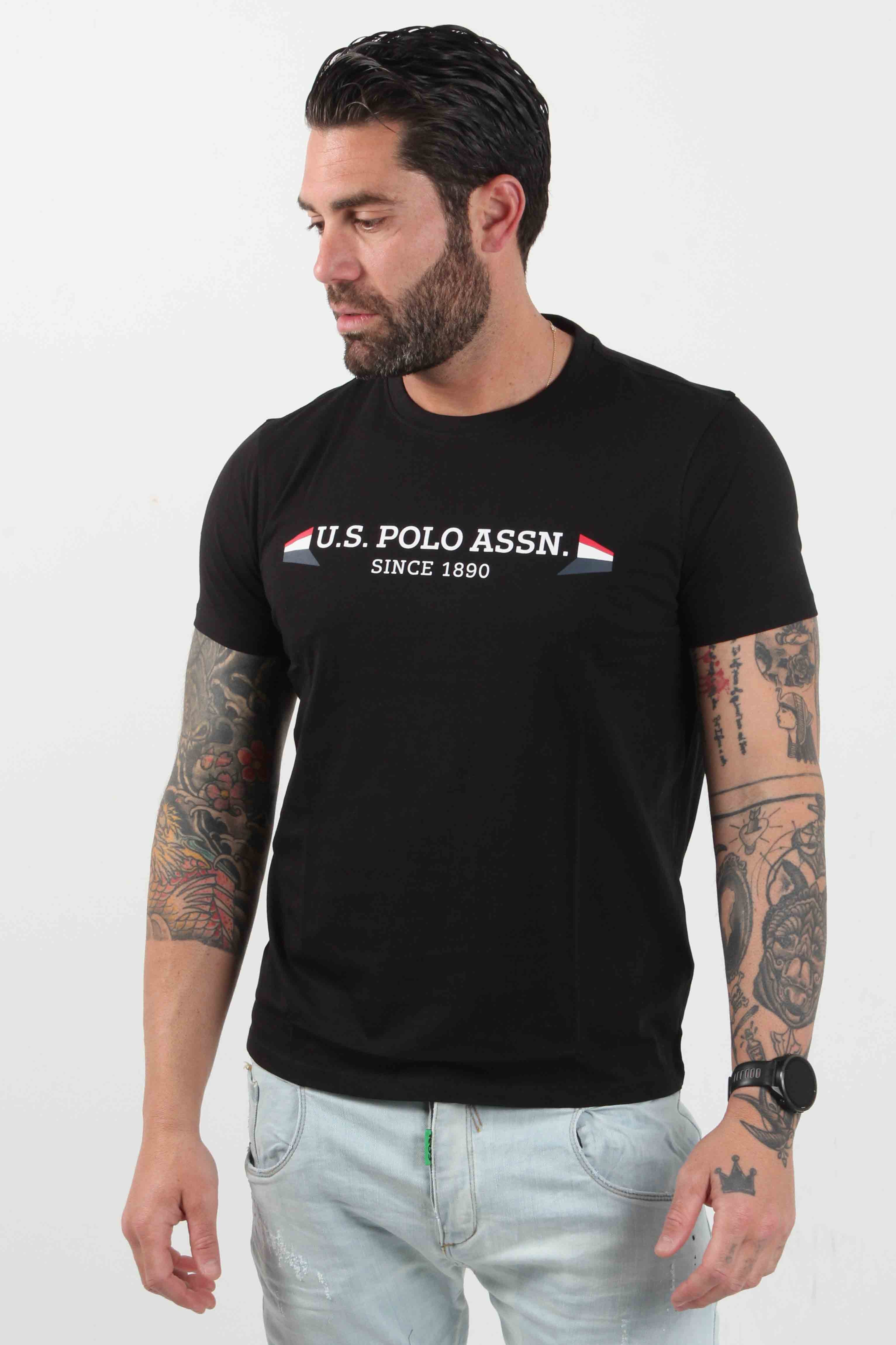 https://powersoft365customers.blob.core.windows.net/he48103-nat-jango-fashion-ltd/Models/25SUSP154027-BLA_1.jpg