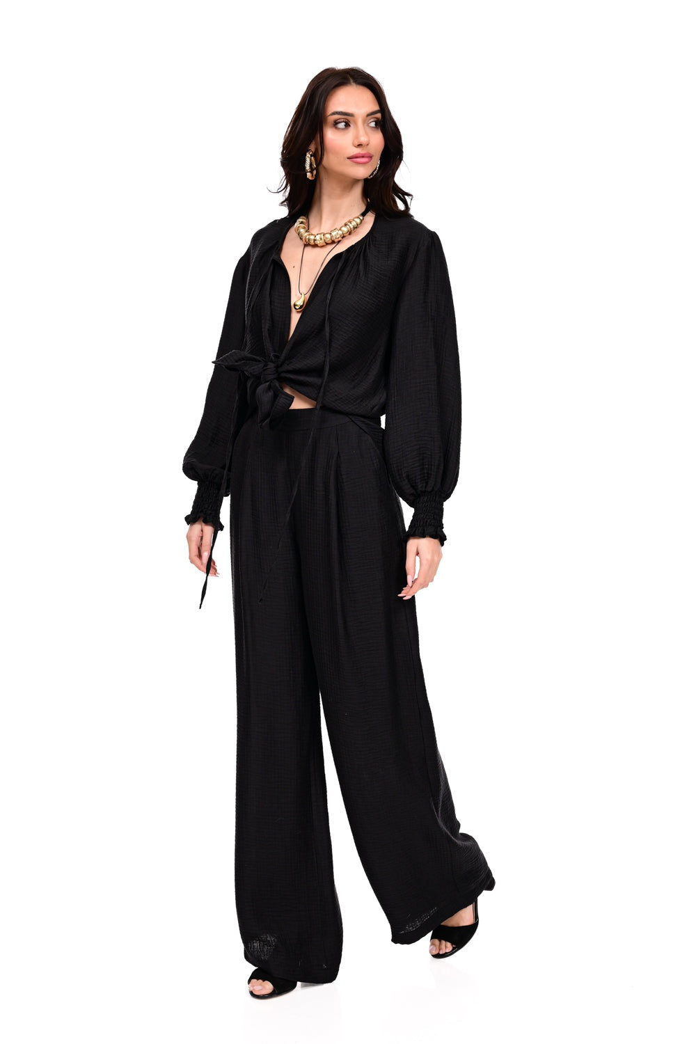 https://powersoft365customers.blob.core.windows.net/he48103-nat-jango-fashion-ltd/Models/25SWC30009-BLA_2.jpg