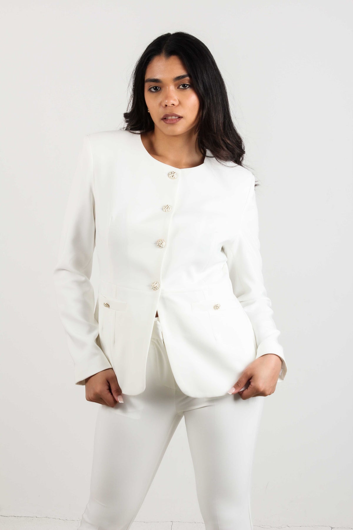 WHITE / S