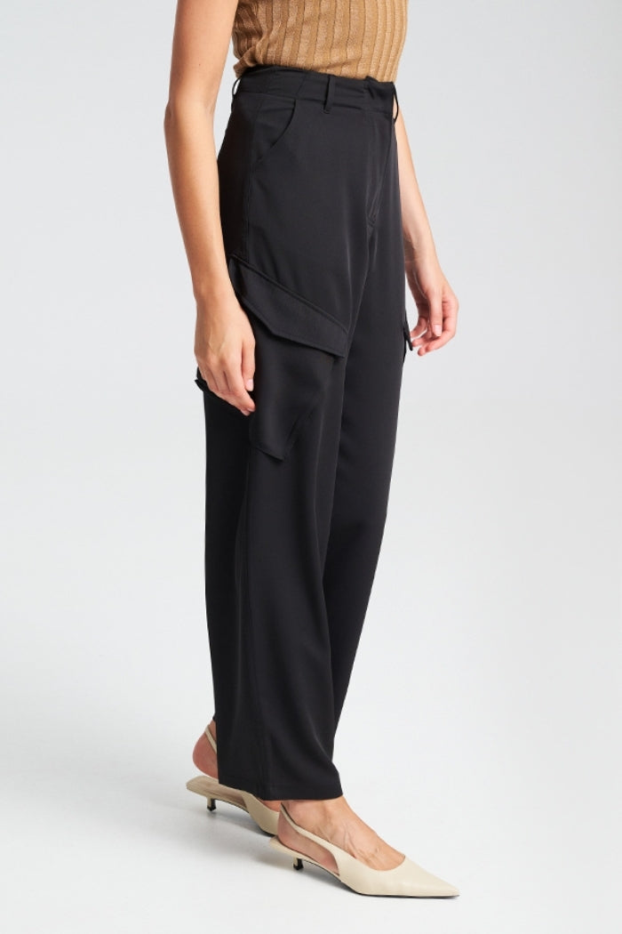 BLACK / XS