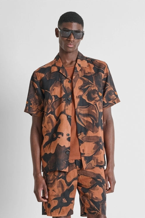 https://powersoft365customers.blob.core.windows.net/he48103-nat-jango-fashion-ltd/Models/26SAMSS00189-MPE.jpg