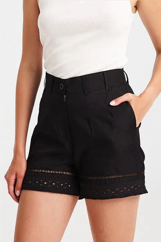 Nemea Shorts - Mind Matter