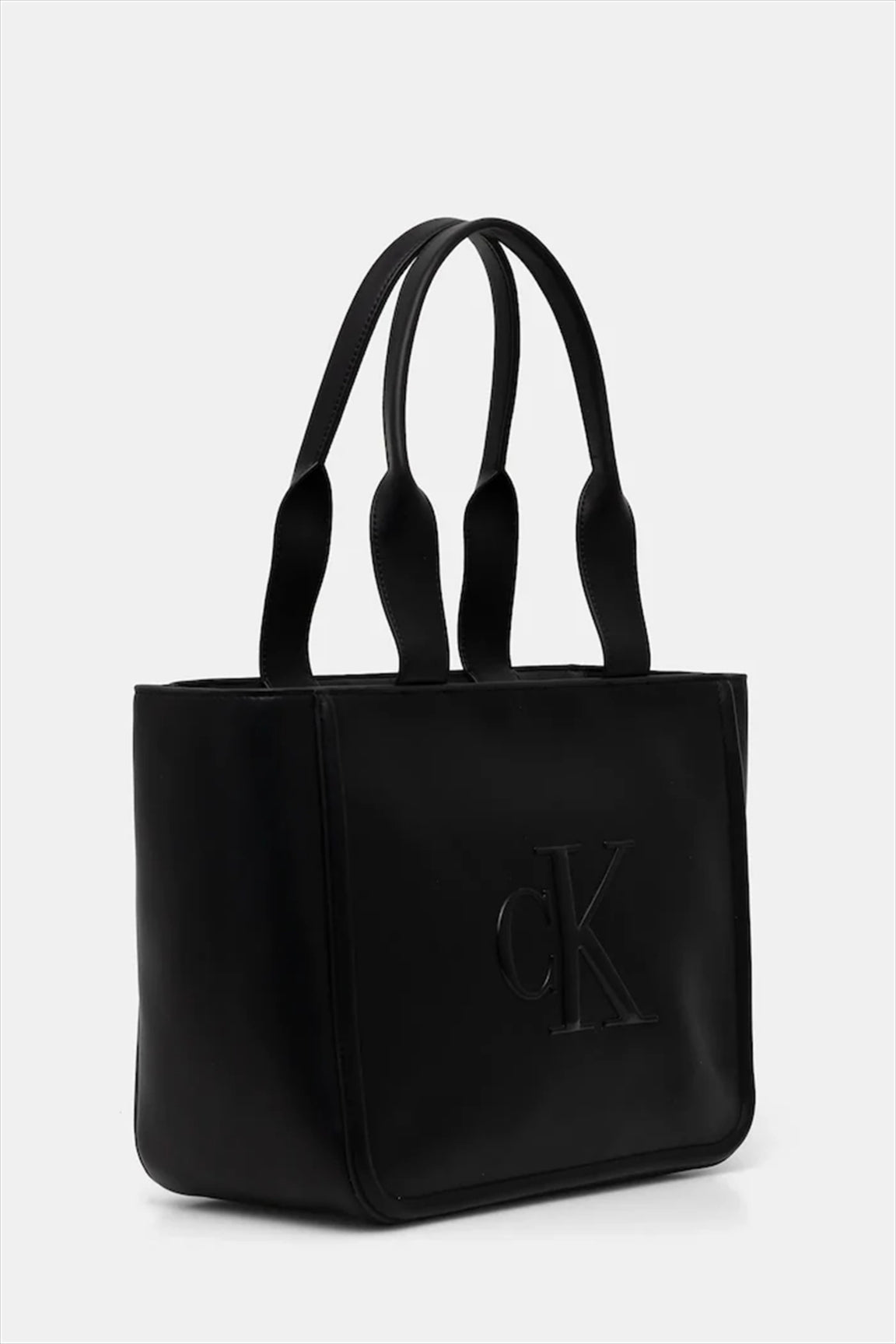 BLACK / ONE