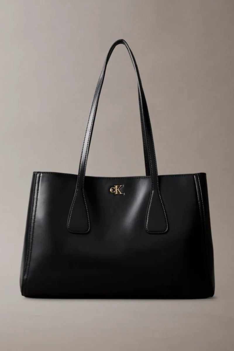 BLACK / ONE