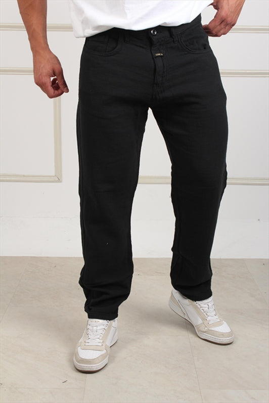 BLACK / 29
