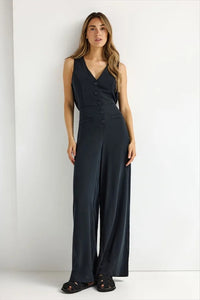 https://powersoft365customers.blob.core.windows.net/he48103-nat-jango-fashion-ltd/Models/26SFBL013-111-12-BLA.jpg