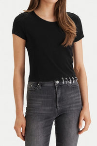 https://powersoft365customers.blob.core.windows.net/he48103-nat-jango-fashion-ltd/Models/26SGU11K2933-BLA.jpg