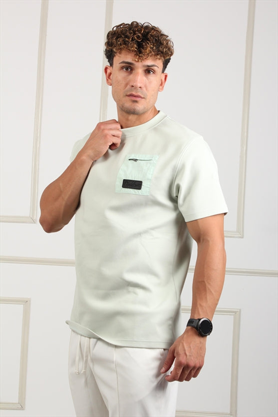 https://powersoft365customers.blob.core.windows.net/he48103-nat-jango-fashion-ltd/Models/26SMLMM2-SS25-23-AQU.jpg