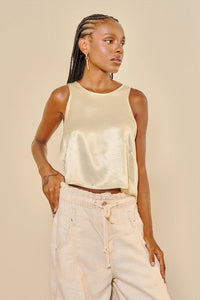 https://powersoft365customers.blob.core.windows.net/he48103-nat-jango-fashion-ltd/Models/26SOP0219-OWH.jpg